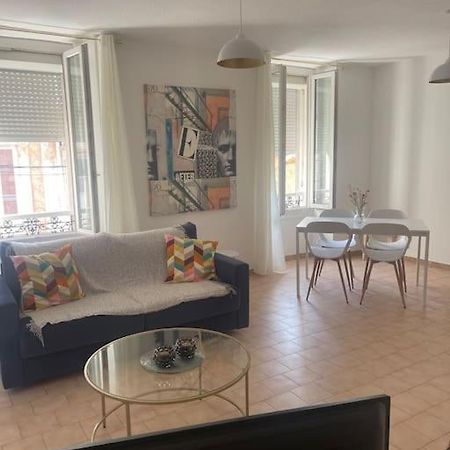 Appartement A 100 M De La Gare Port-de-Bouc Extérieur photo